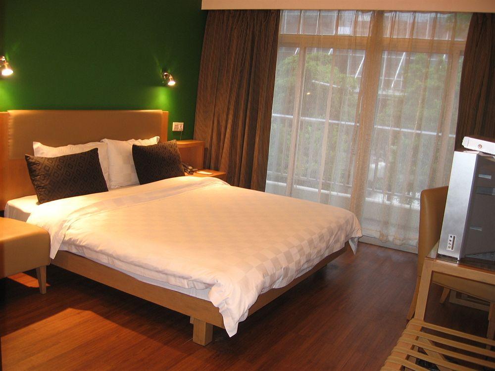 Yanjiang East Garden Inn Kanton Exterior foto
