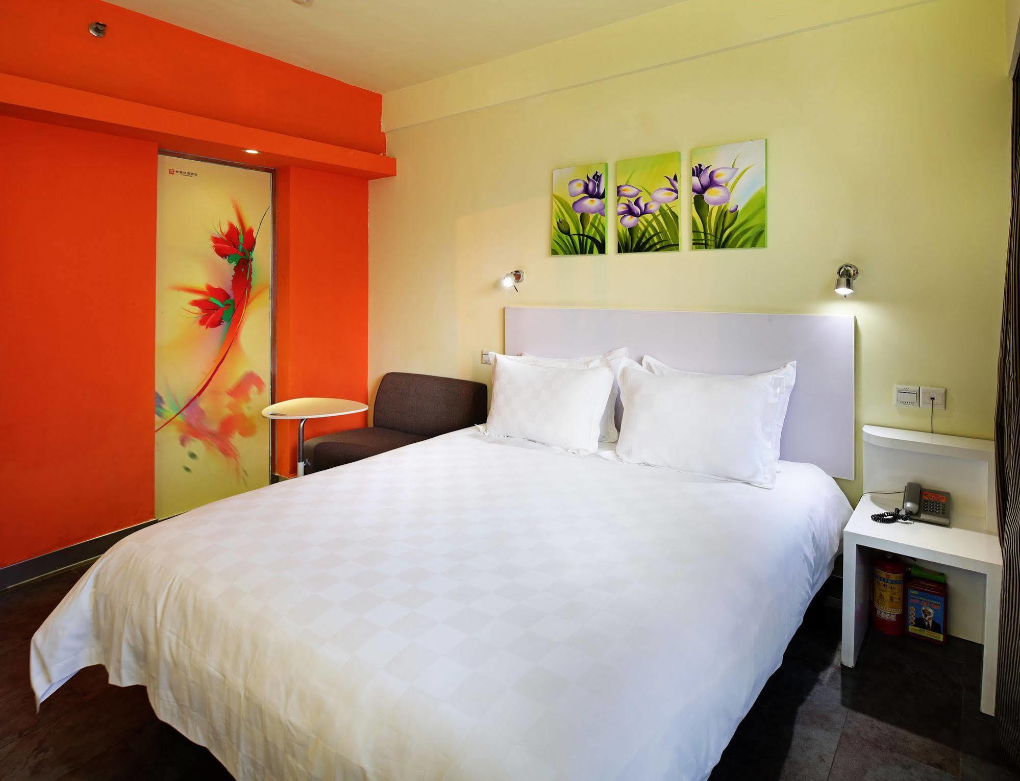 Yanjiang East Garden Inn Kanton Exterior foto