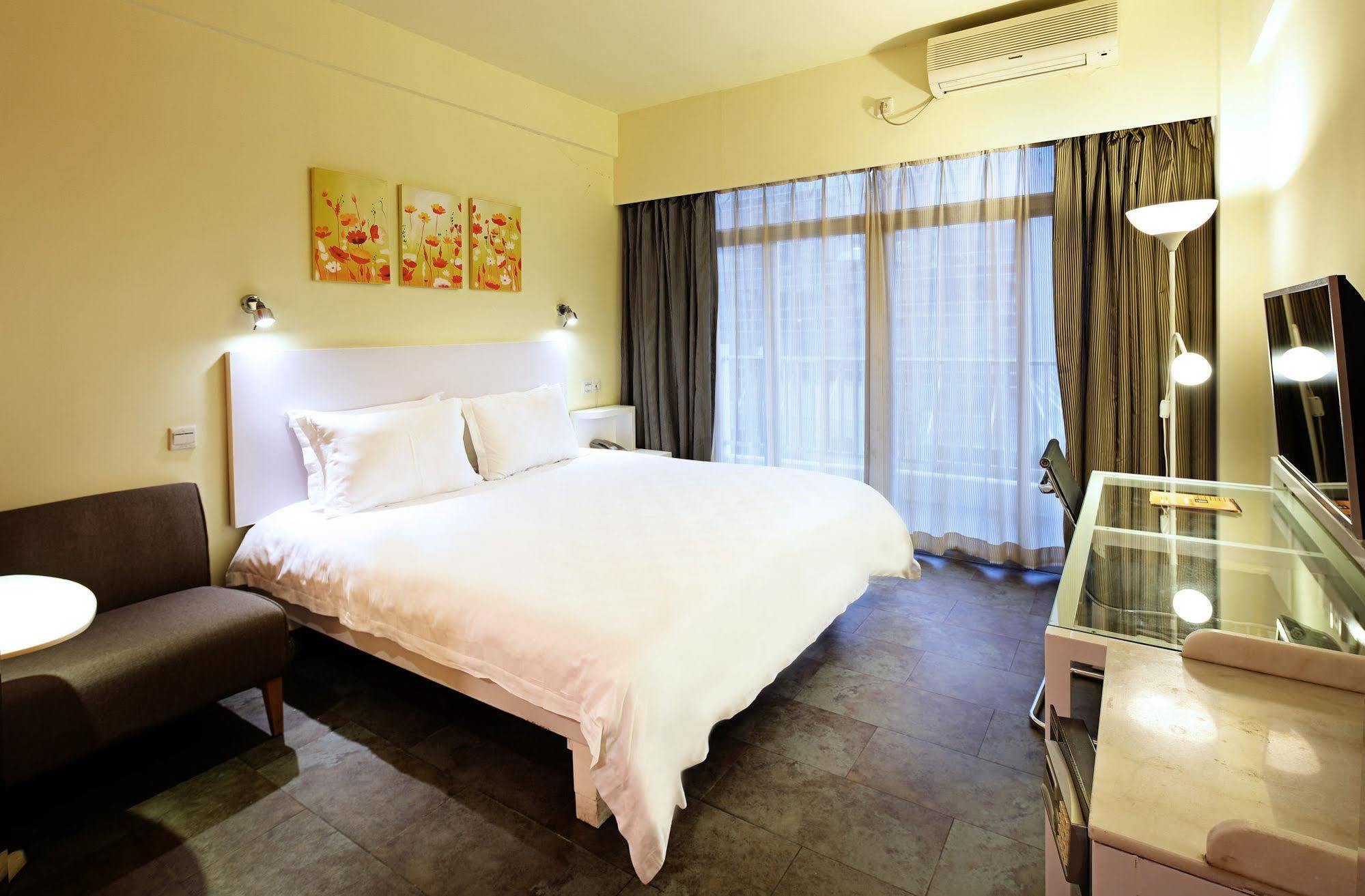 Yanjiang East Garden Inn Kanton Exterior foto